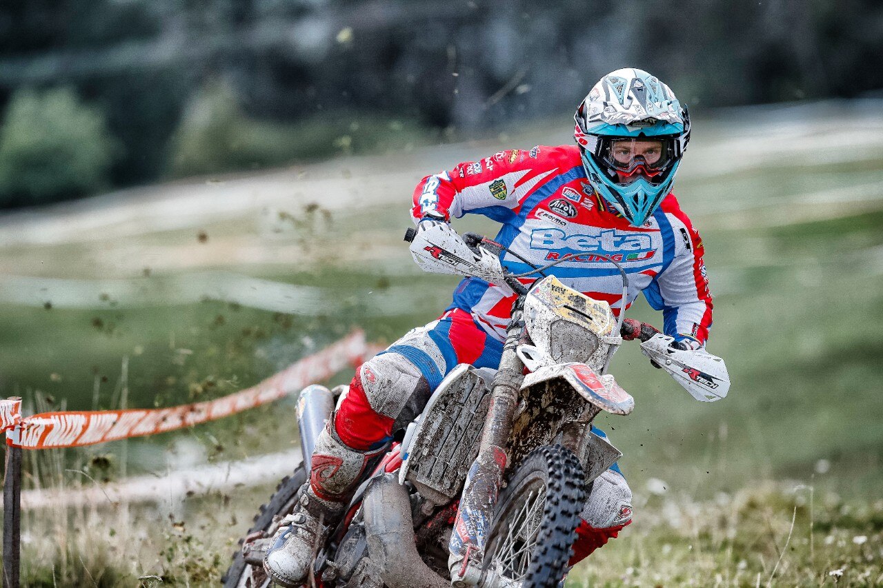 Steve Holcombe: ME LI BEVO TUTTI!